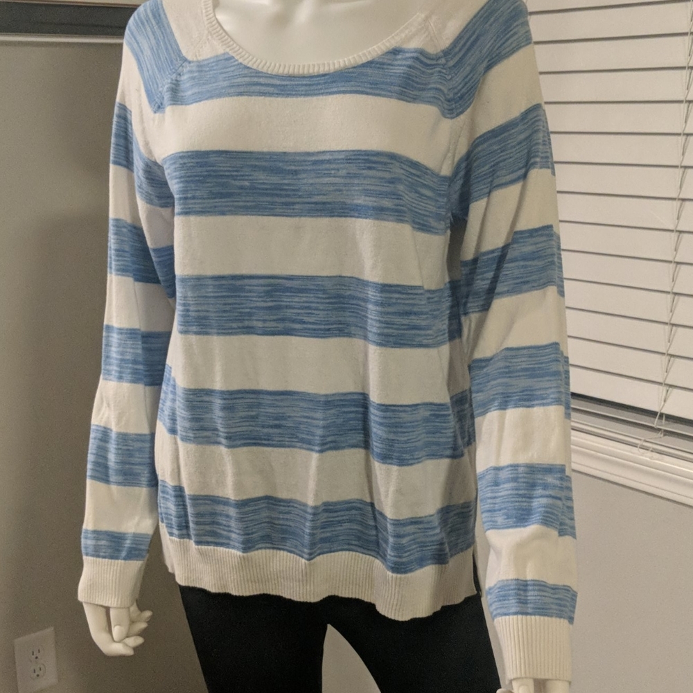 Gap Sweater